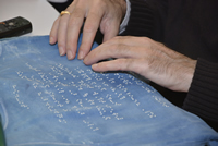 Braillovo písmo v modrotlači