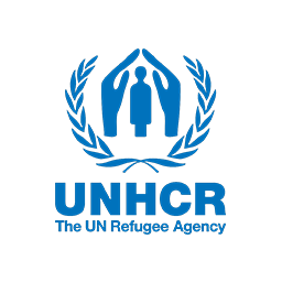 Logo UNHCR tvoria dva postava, ktorú chránia dve dlane. Okolo nich sú v nedokončenom kruhu "ochranné" vavrínovce. Pod tým text UNHCR, The UN Refugee Agency.