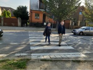 Prednosť nevidiacemu dávali aj Trnavčania